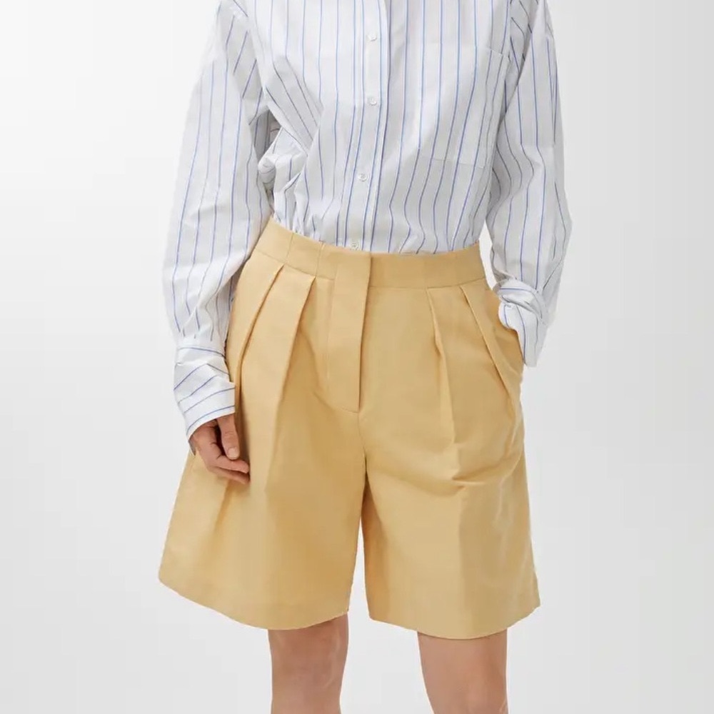Arket Tailored Cotton Linen Shorts